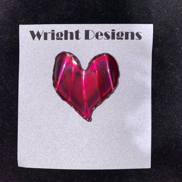 Spirited Purple Heart Brooch 2 Inches Chrome-Plated Sheet Steel Hand-Cut David A - Picture 1 of 2